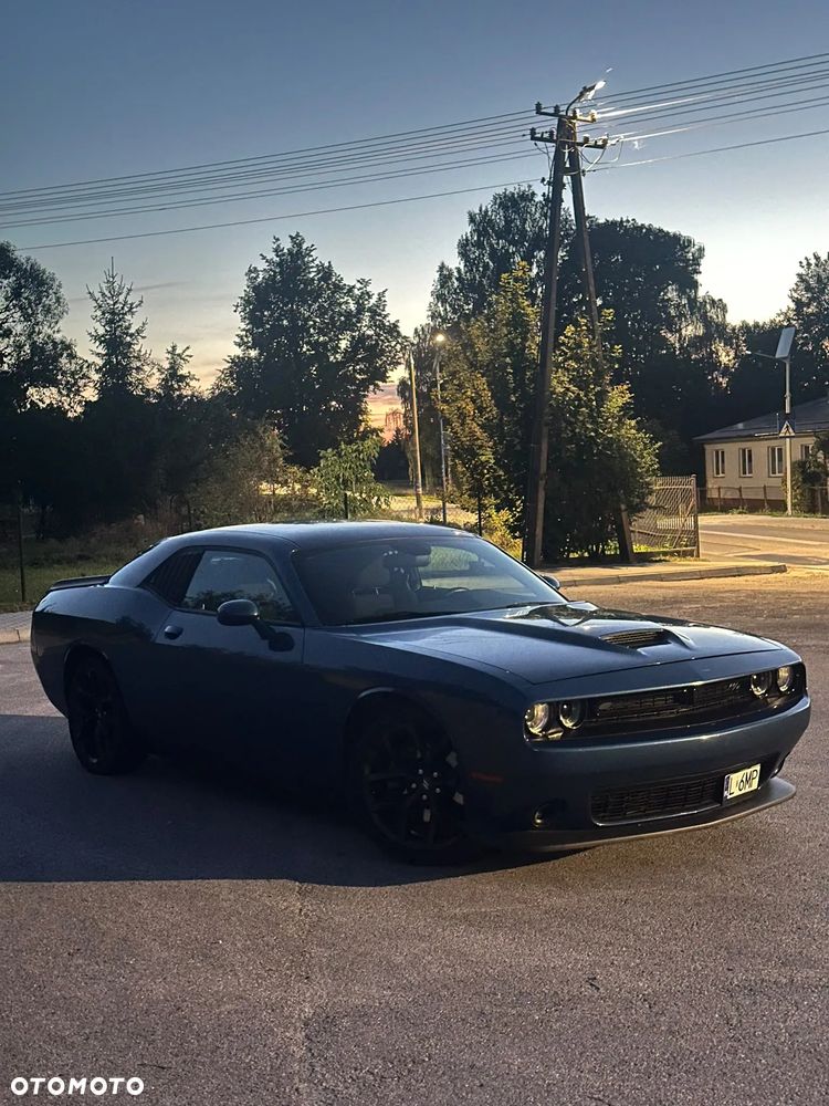 Dodge Challenger 5.7 R/T - 2