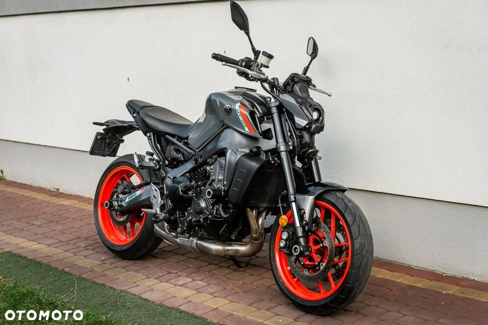 Yamaha MT - 1