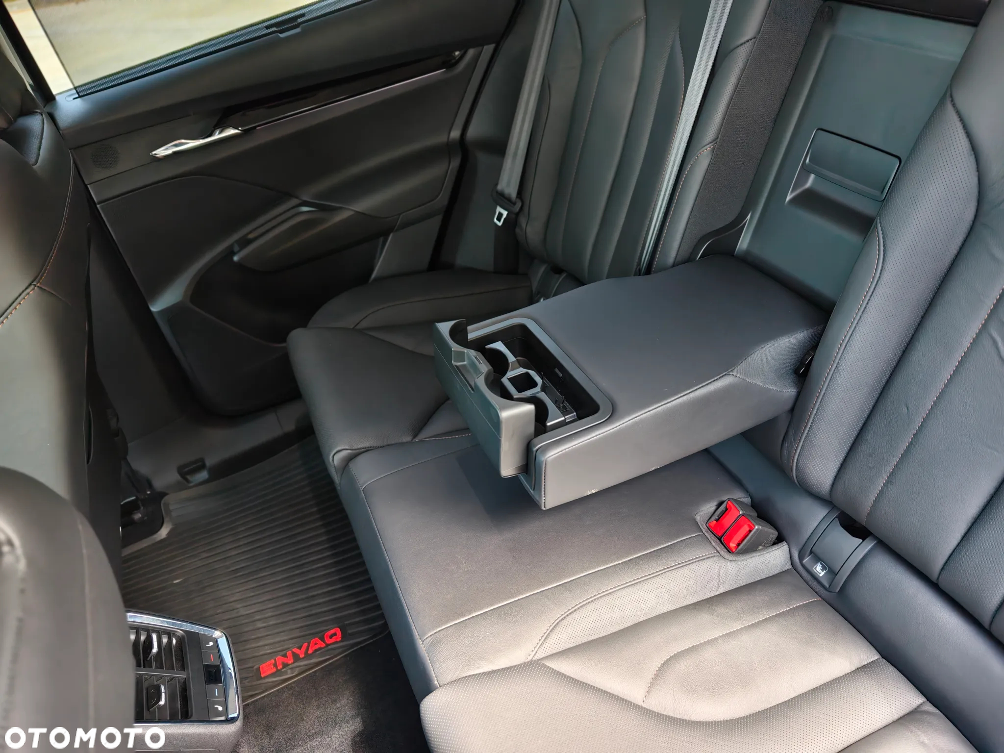 Skoda Enyaq 80 82kWh Plus - 12