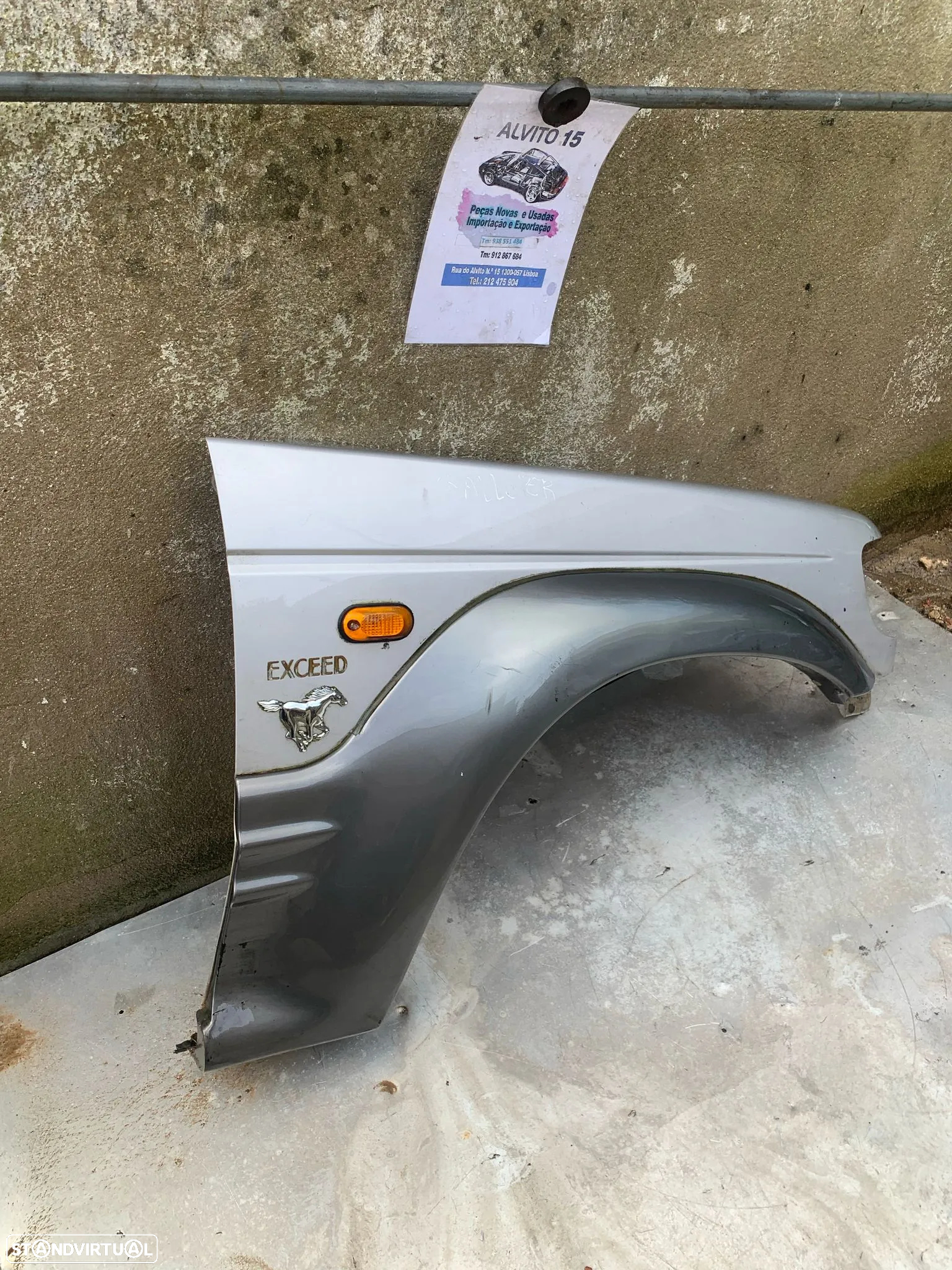 Guarda Lamas direiro Hyundai Galloper - 2