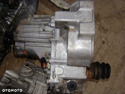 NISSAN MICRA K11 1,3 16V SKRZYNIA IDEALNA 50Y - 1