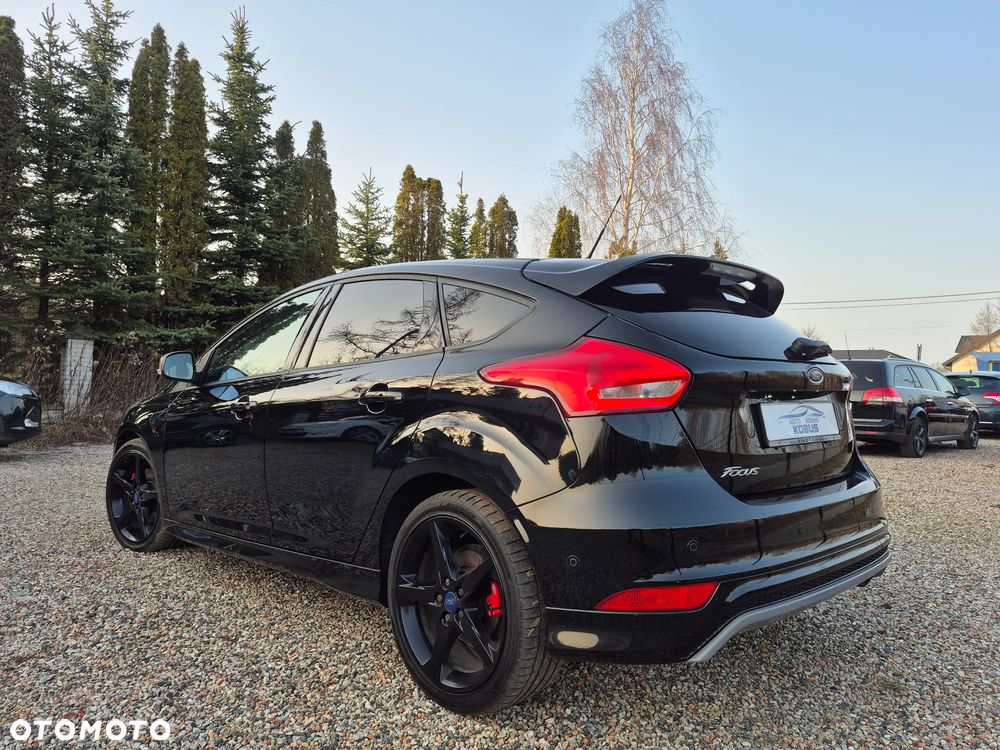 Ford Focus 1.5 EcoBoost STart-Stopp-System ST-LINE - 6