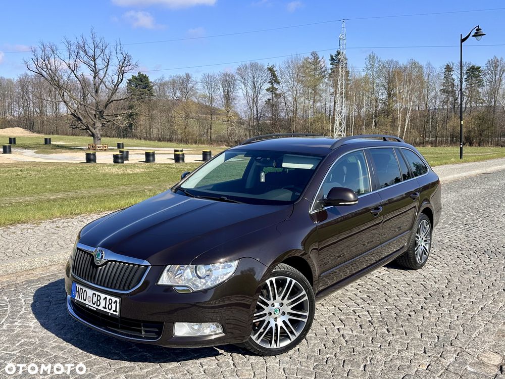 Skoda Superb 2.0 TDI DSG Exclusive - 7