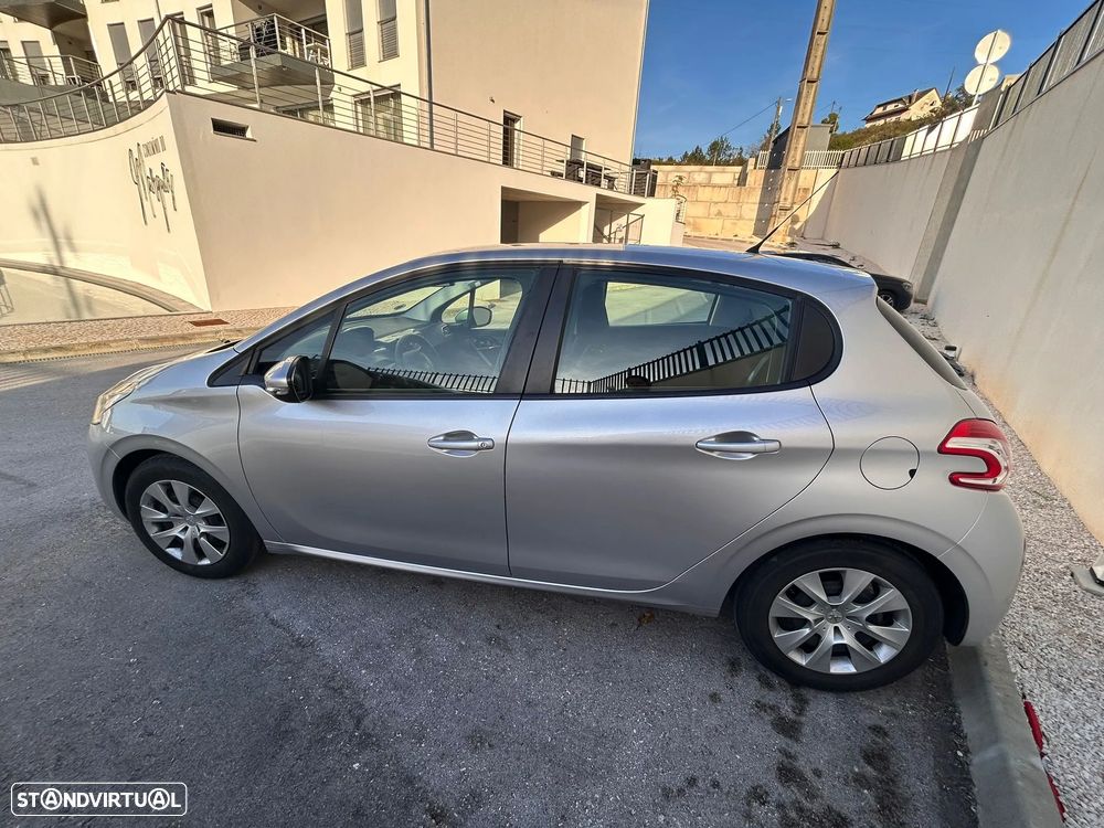 Peugeot 208 1.0 PureTech Access - 4