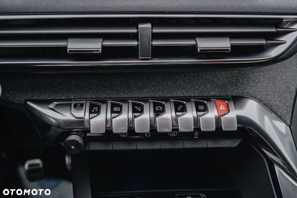 Peugeot 3008 1.2 PureTech GT S&S - 32