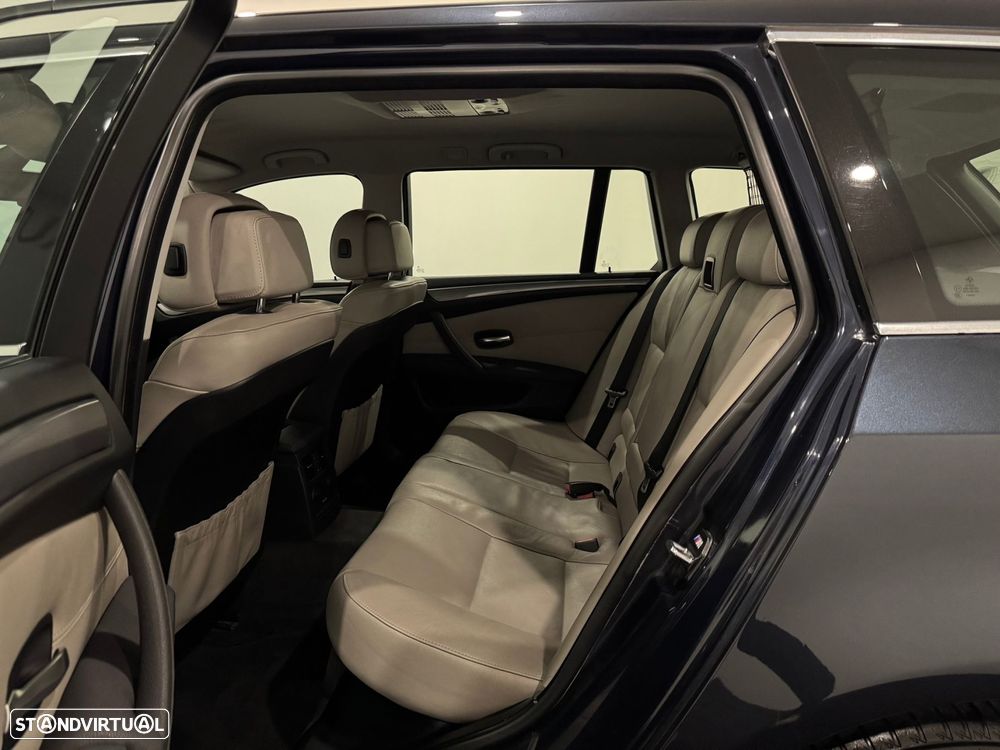 BMW 520 d Touring Sport - 28