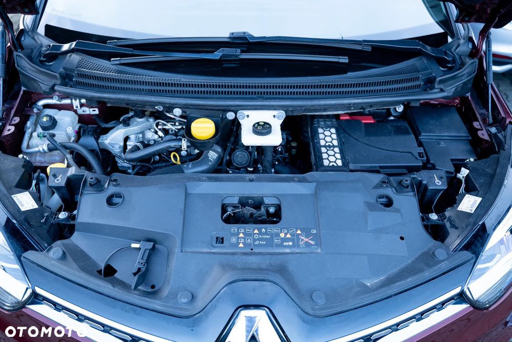 Renault Grand Scenic - 30