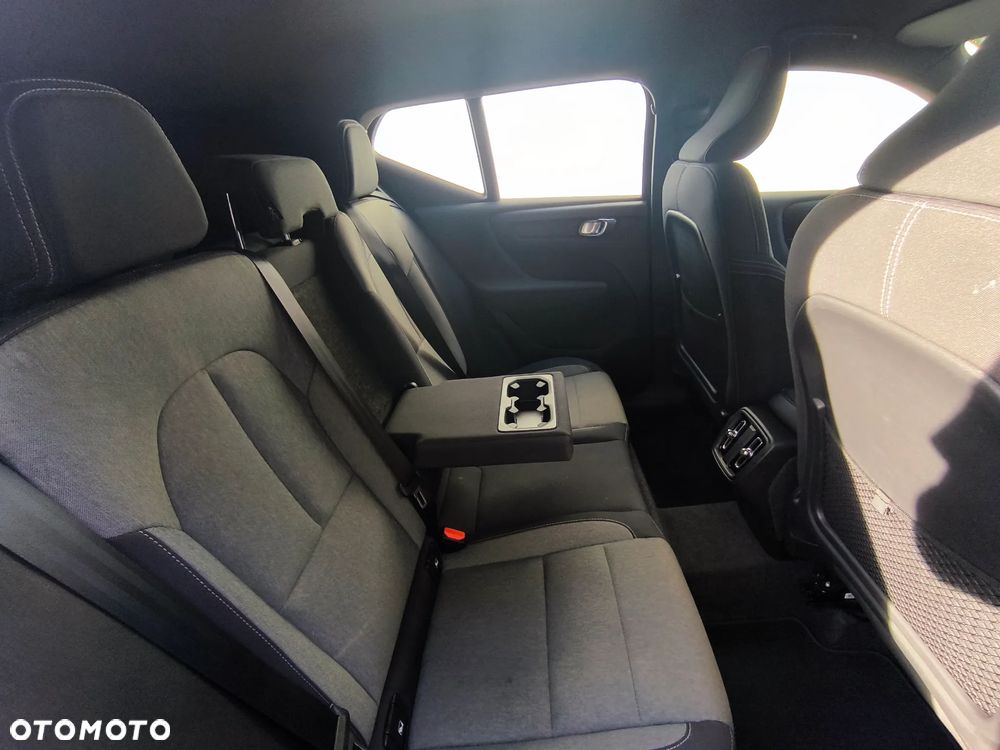 Volvo XC 40 T2 Core - 32