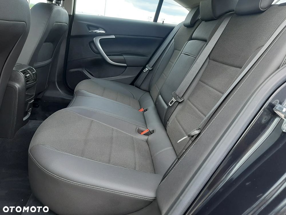 Opel Insignia 1.6 Turbo Cosmo - 33