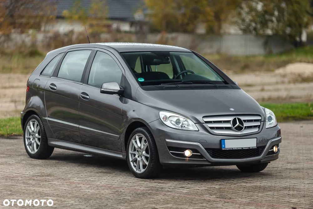 Mercedes-Benz Klasa B - 2