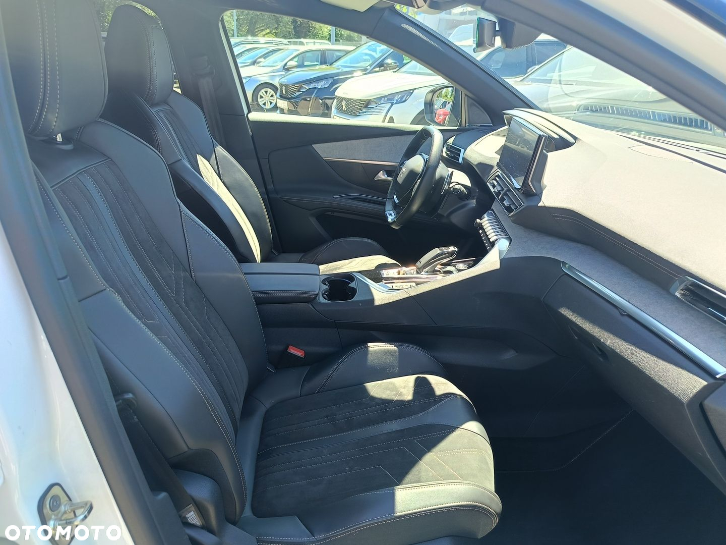 Peugeot 3008 1.2 PureTech GT S&S EAT8 - 7