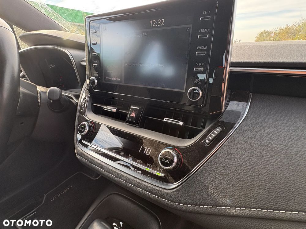 Toyota Corolla - 21