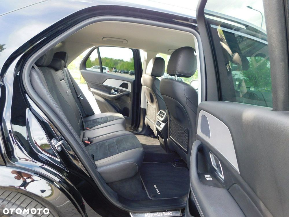 Mercedes-Benz GLE - 11
