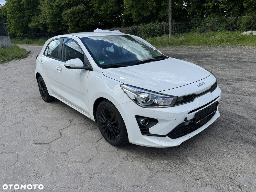 Kia Rio - 2