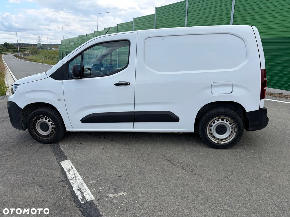 Peugeot Partner - 8