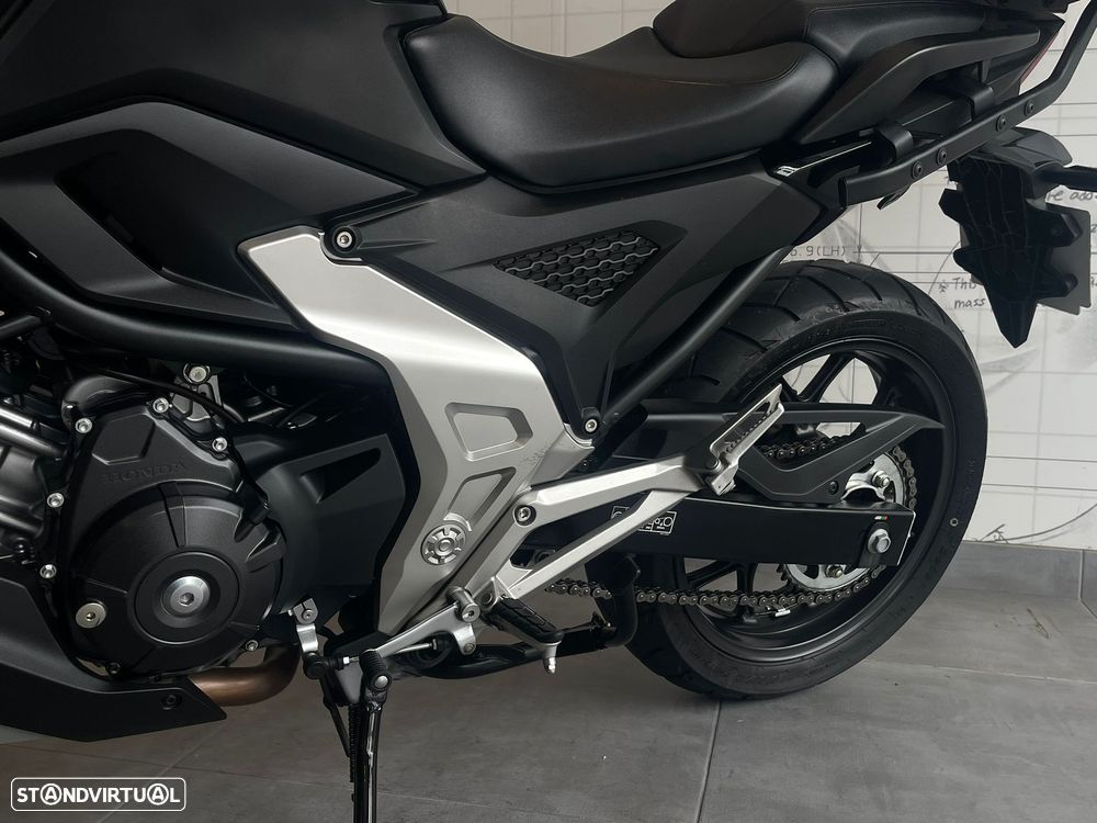 Honda NC750X - 5