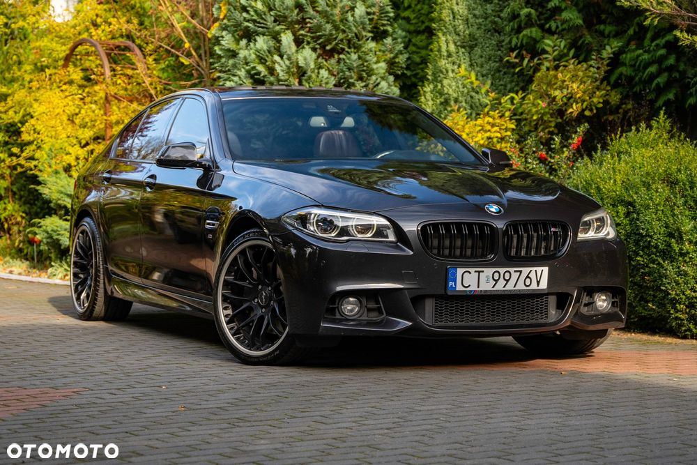 BMW Seria 5 530d xDrive - 1
