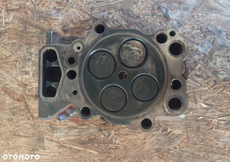 # SCANIA R EURO 4 5 GŁOWICA SILNIKA 1804716 - 6