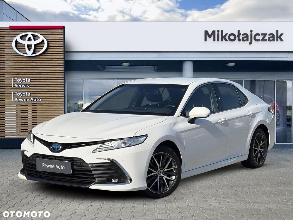 Toyota Camry 2.5 Hybrid Executive CVT - 1
