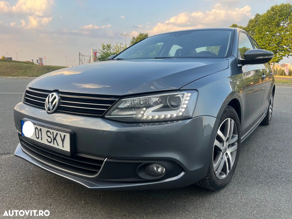 Volkswagen Jetta 1.6 TDI CR DPF Highline - 10