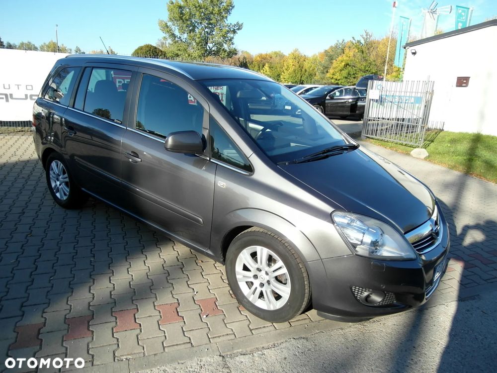 Opel Zafira 1.8 Innovation - 12