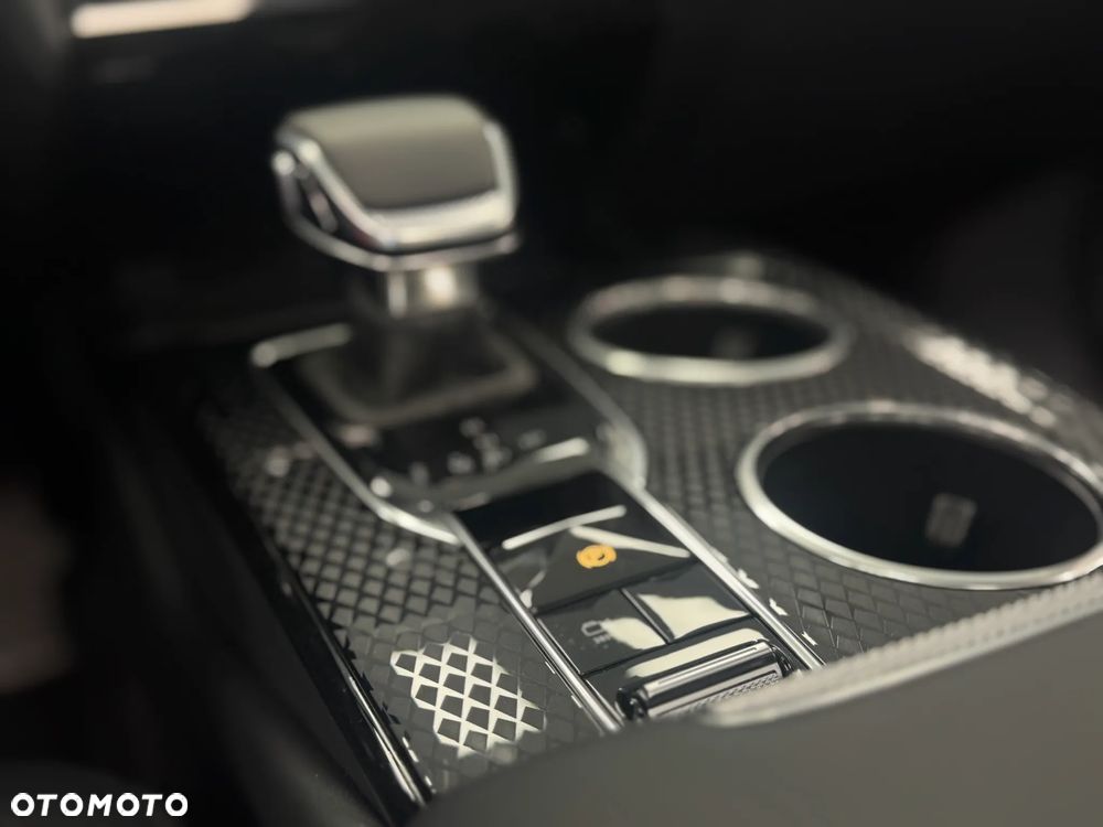 Hongqi HS3 1.5T FWD - 8