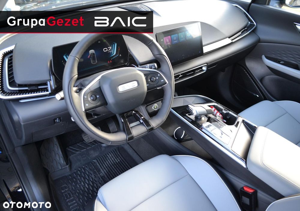 BAIC 5 - 5