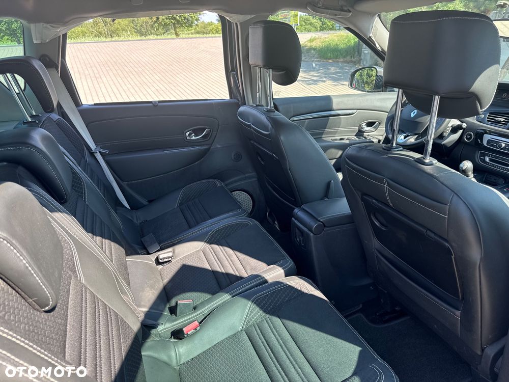 Renault Scenic ENERGY TCe 130 BOSE EDITION - 8