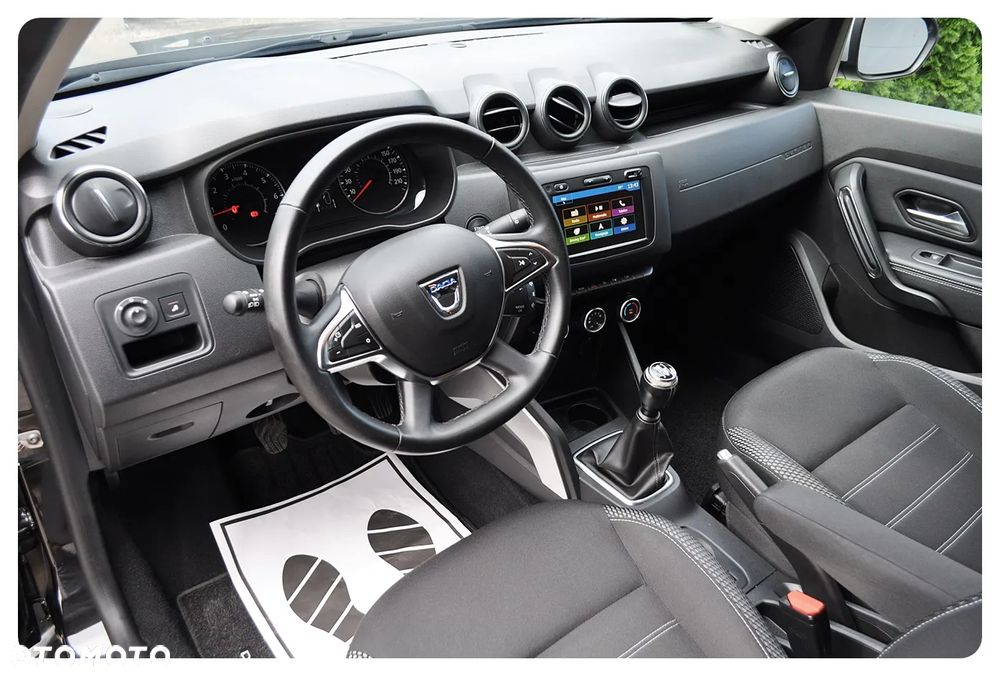 Dacia Duster 1.6 SCe Prestige - 25