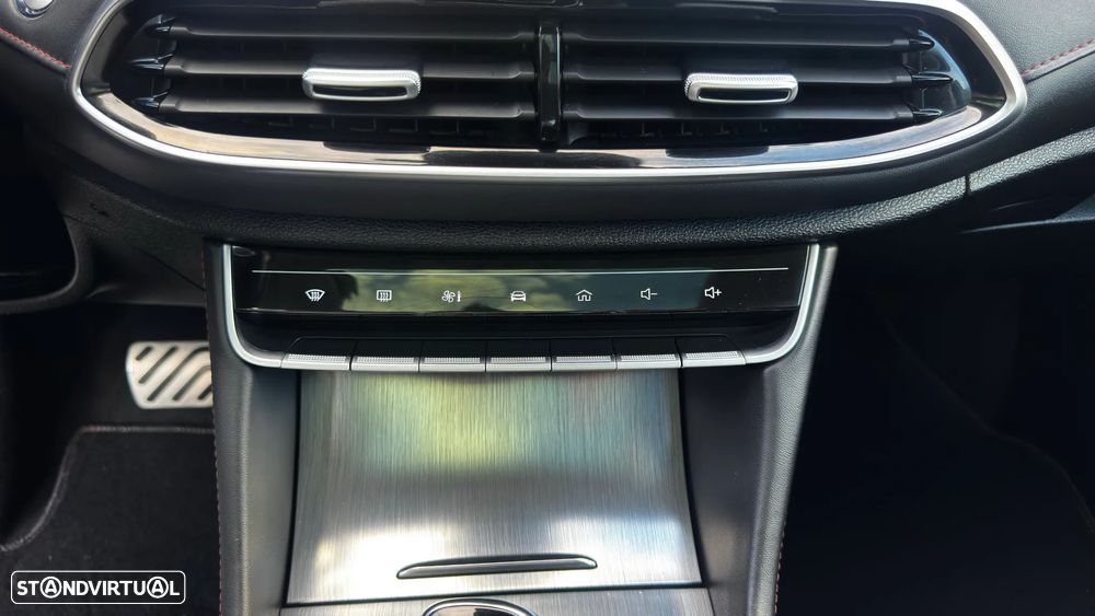 MG EHS 1.5 T-GDI Plug-in Hybrid Luxury - 34