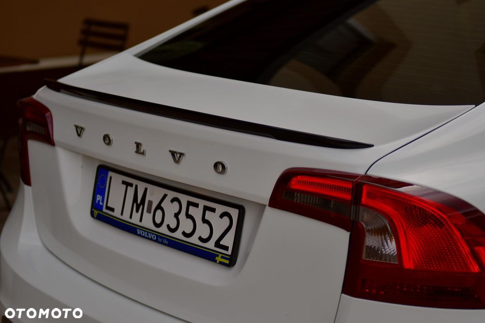 Volvo S60 D3 Drive-E R-Design Momentum - 10