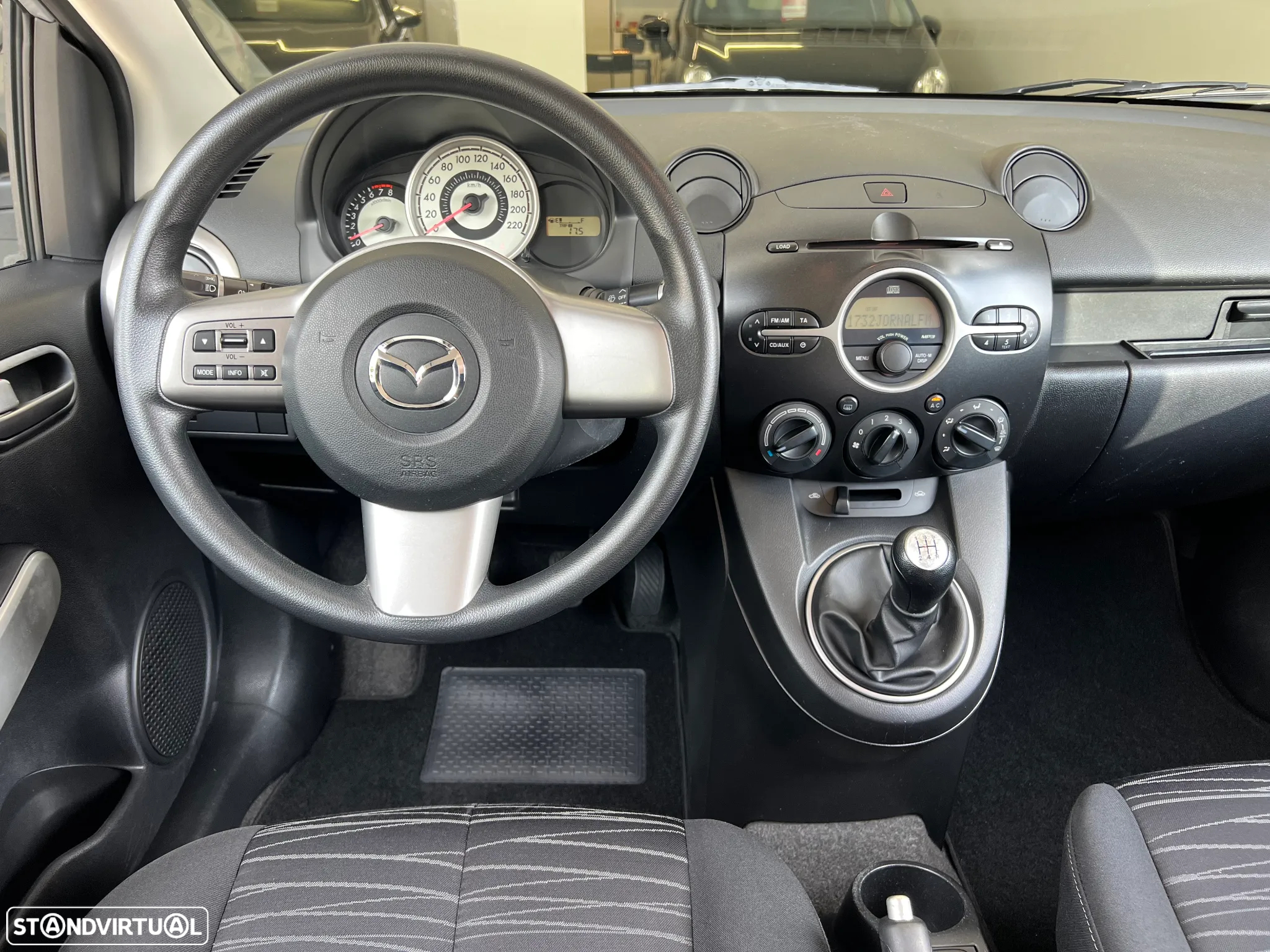 Mazda 2 1.3 MZR Comfort - 14