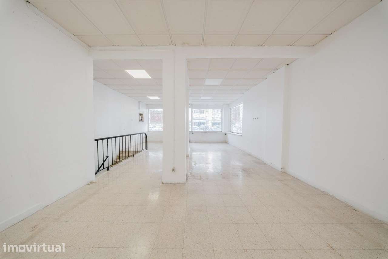 Espaço Comercial em Benfica, Lisboa | 185 m2 | Rés-do-Chão +... - Grande imagem: 4/17