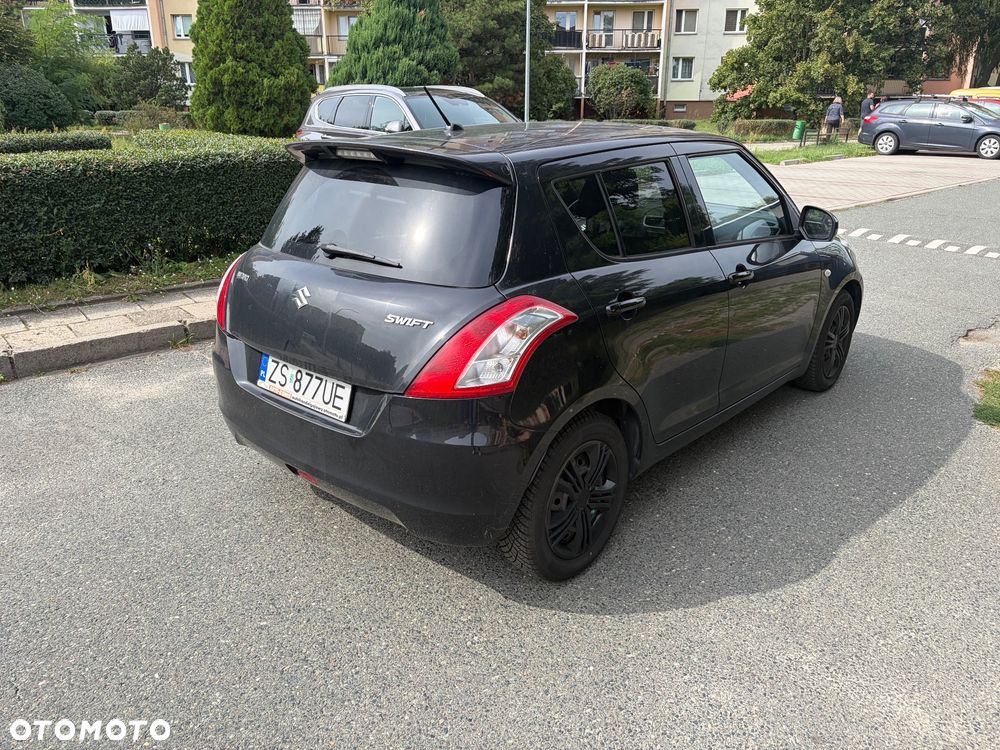Suzuki Swift - 6