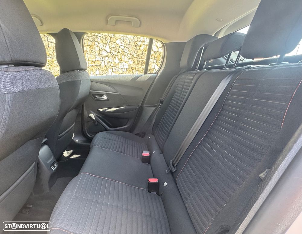 Peugeot e-208 Active Pack - 22