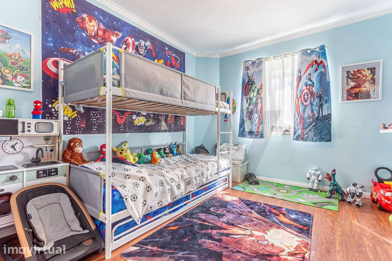 Apartamento T3 com Suíte, Varanda e Parqueamento | Setúbal – Bairro Af - Grande imagem: 2/30
