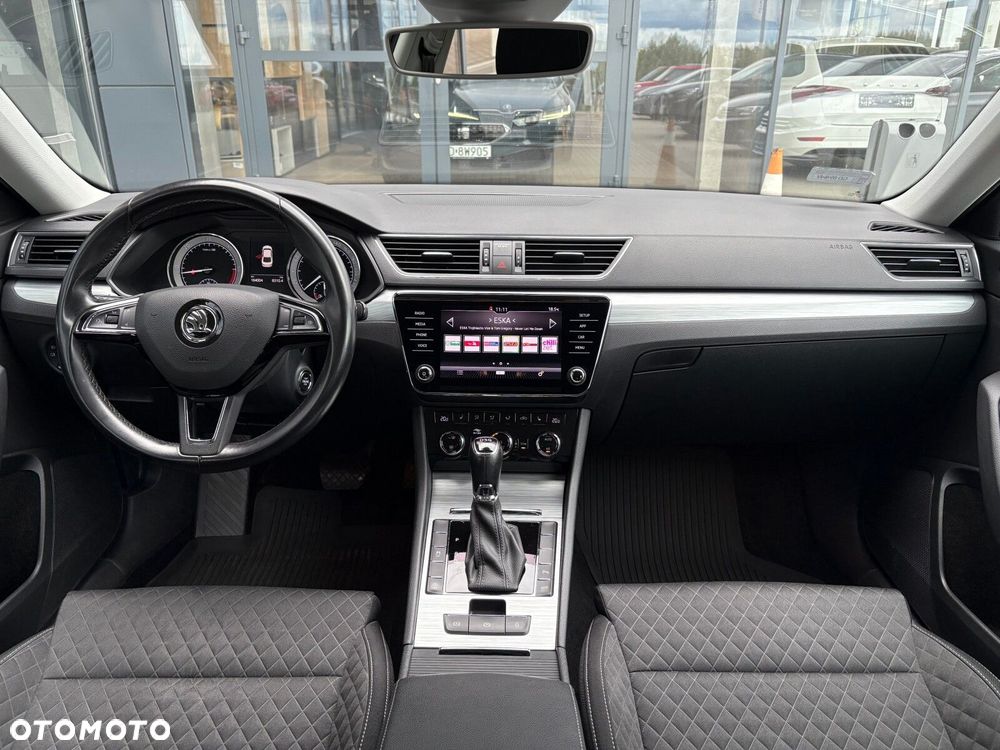 Skoda Superb 2.0 TDI Ambition DSG - 9