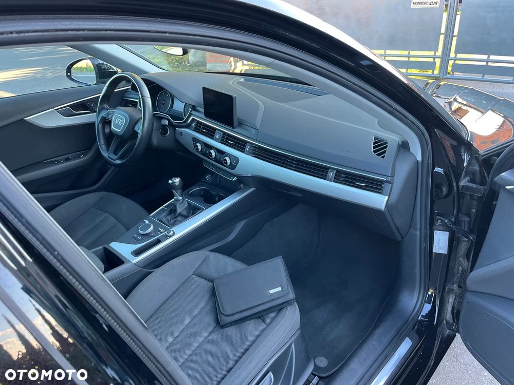 Audi A4 Avant - 8