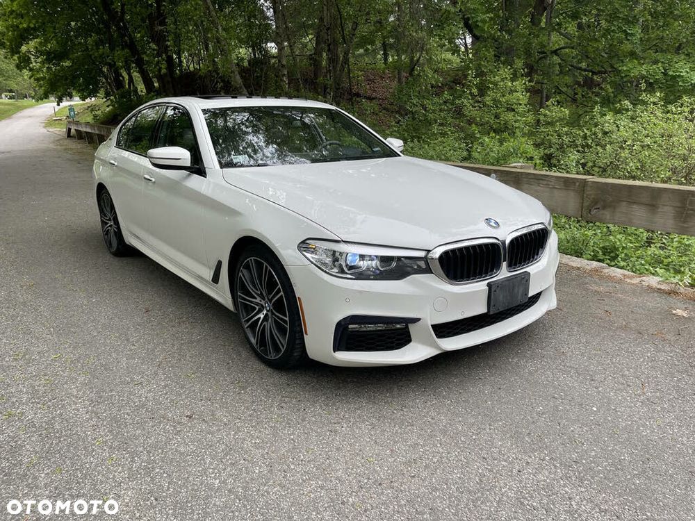 BMW Seria 5 530e iPerformance - 1