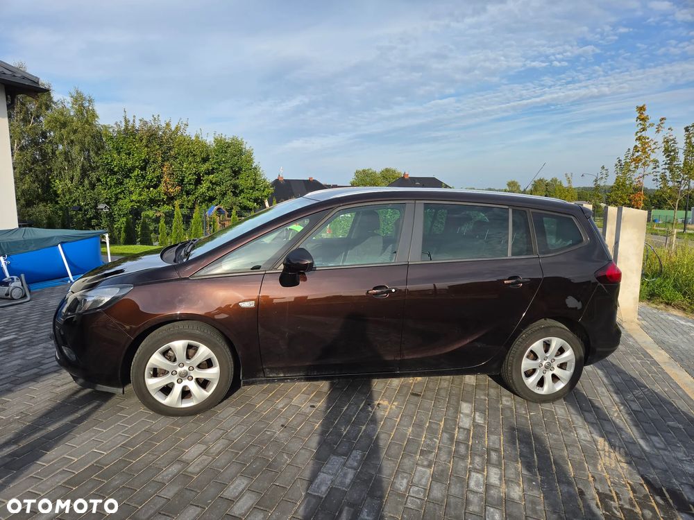 Opel Zafira Tourer 1.4 Turbo Style - 4