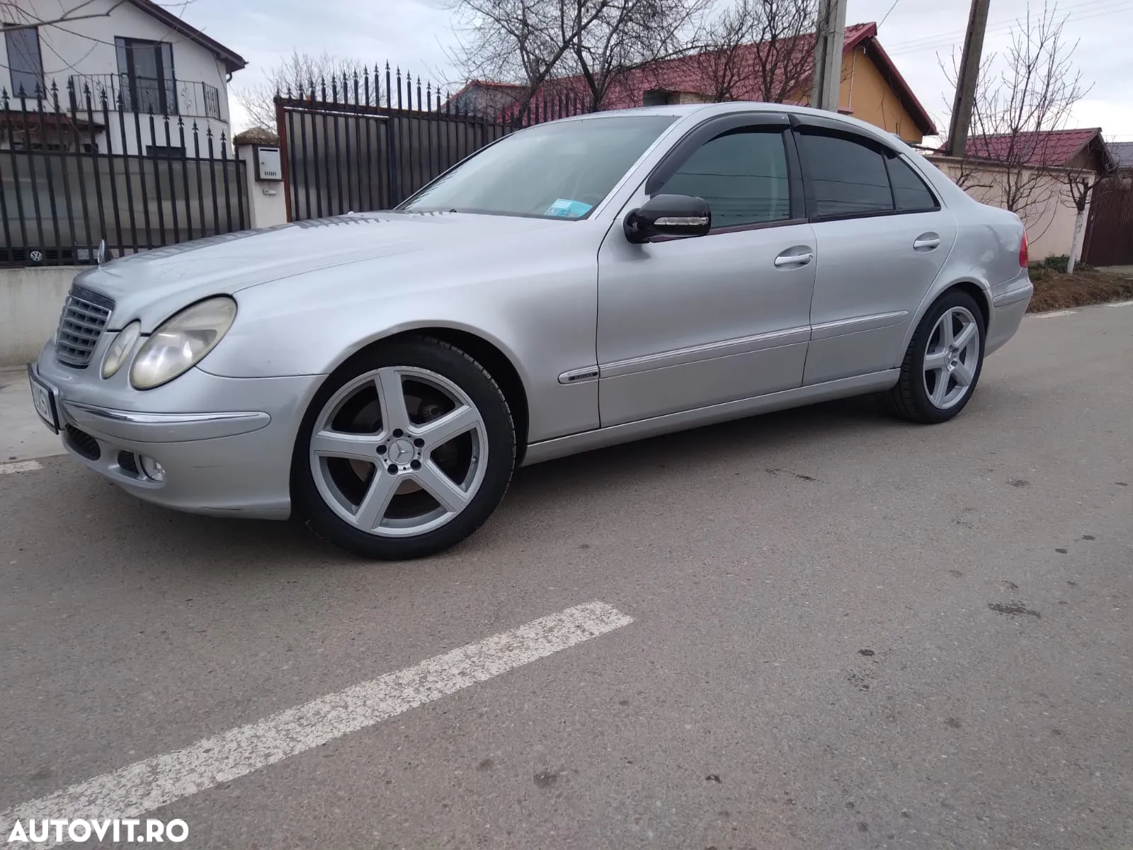 Mercedes-Benz E 320 CDI Aut Elegance - 8