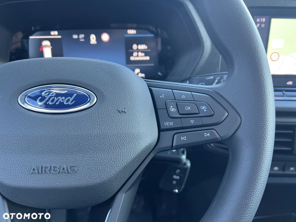 Ford Transit Connect - 28