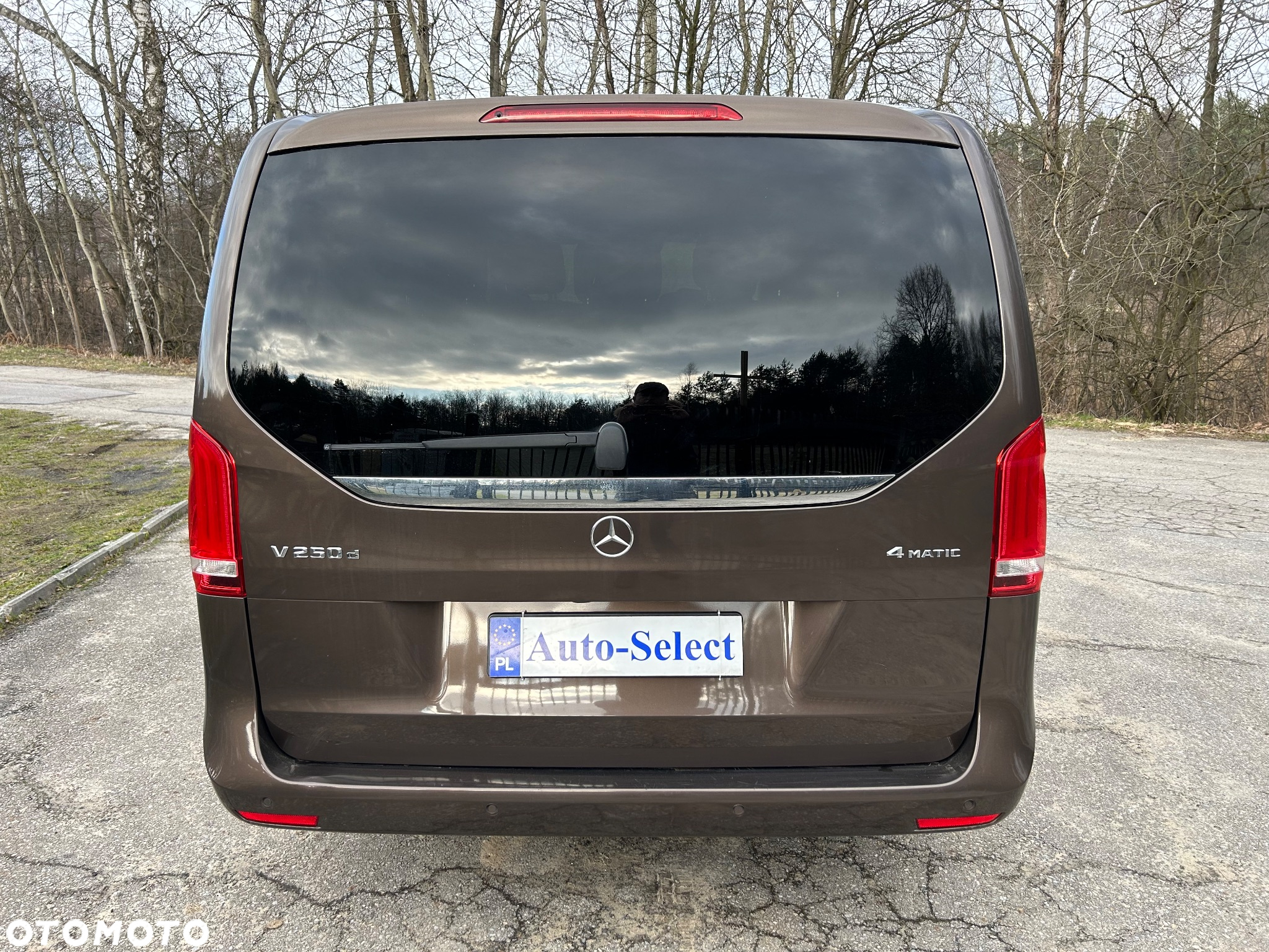 Mercedes-Benz Klasa V 250 d 4-Matic 7G-Tronic (d³ugi) - 22