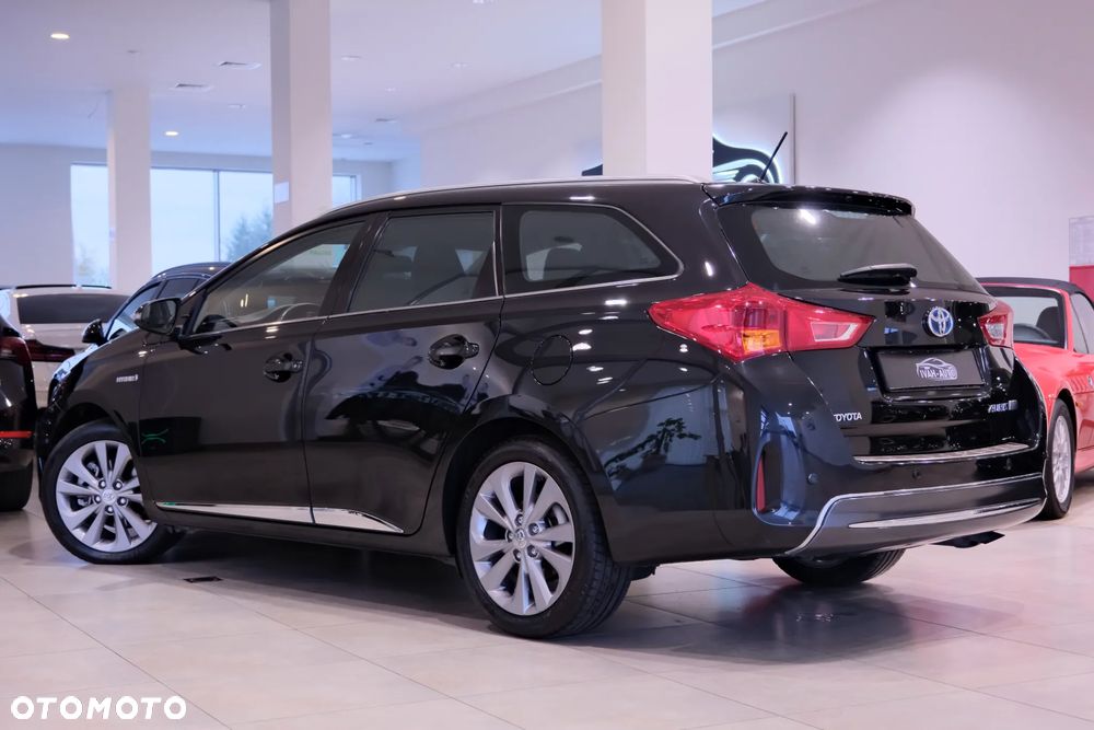 Toyota Auris 1.8 HSD Luna - 9