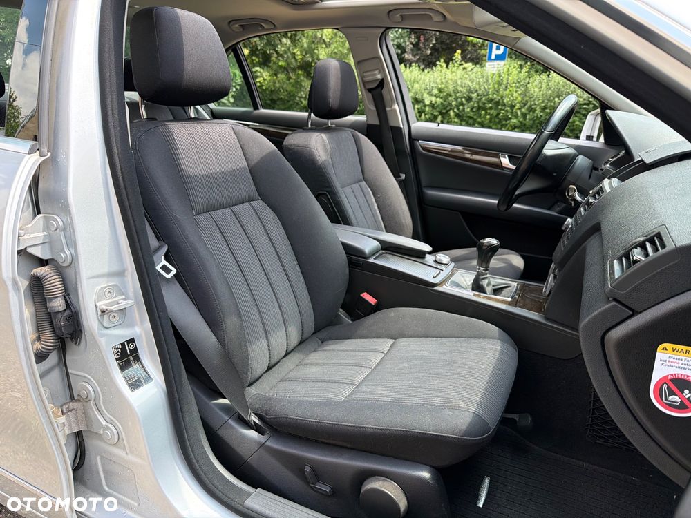 Mercedes-Benz Klasa C 200 Kompressor Elegance - 23