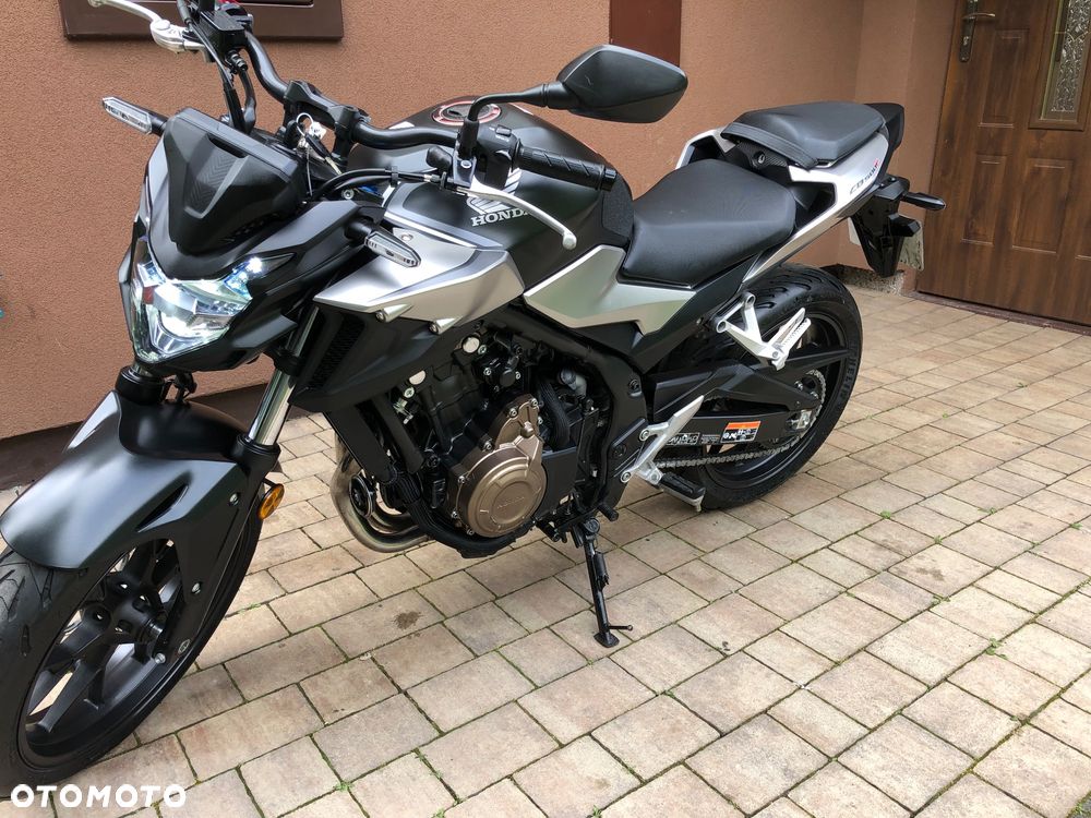 Honda CB - 3