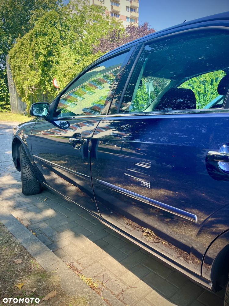 Ford Mondeo 1.8 Trend - 3