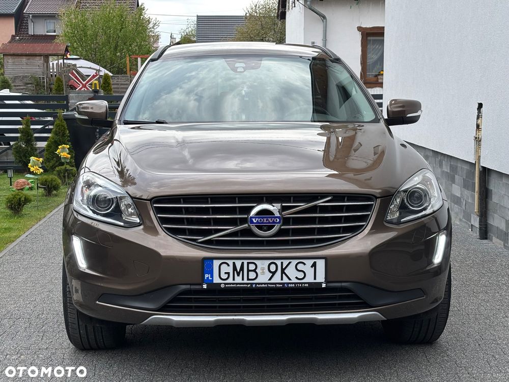 Volvo XC 60 D4 Momentum Pro - 10