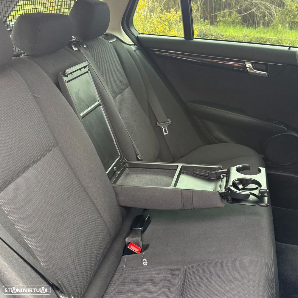 Mercedes-Benz C 220 CDi Avantgarde BlueEfficiency - 6