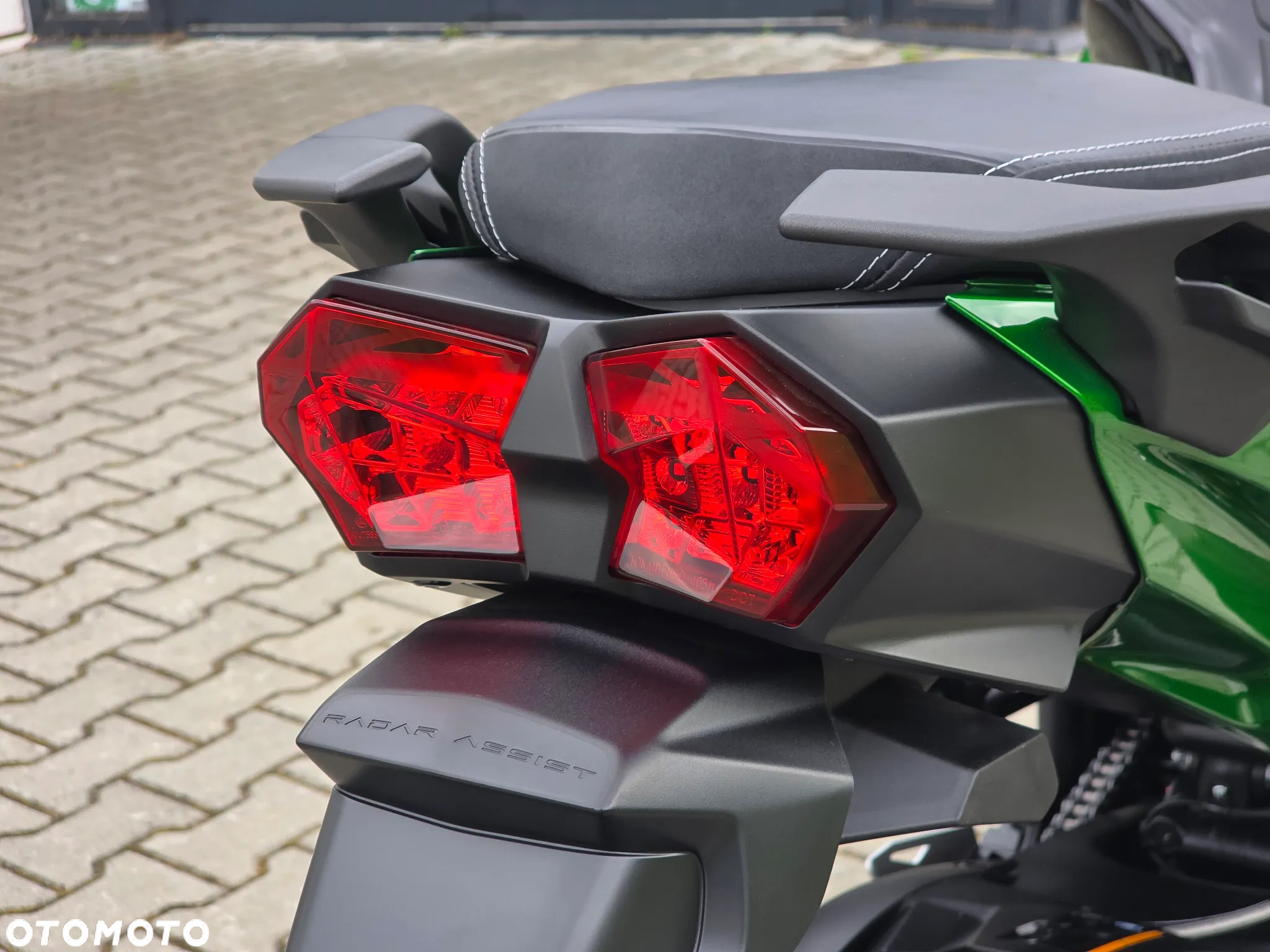 Kawasaki Ninja H2 SX - 15